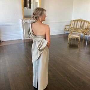 Long gown Frascara style 4411, Stone colour, Size bust 37" Waist 33.5 Hip 40"